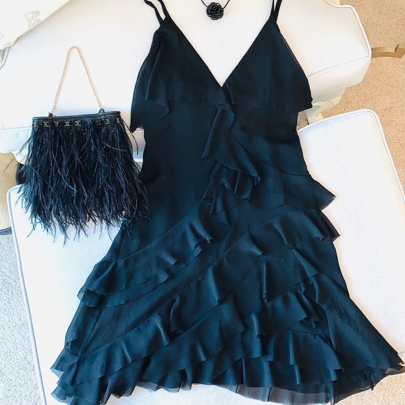 ALICE & OLIVIA FLIRTY BLACK RUFFLE MINI DRESS - Picture 4 of 10